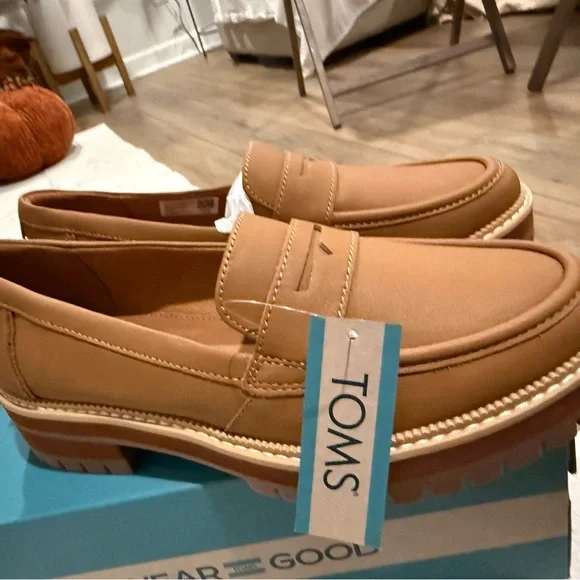 Toms Cara Tan Leather Women's Footwear - Picture 5 of 5
